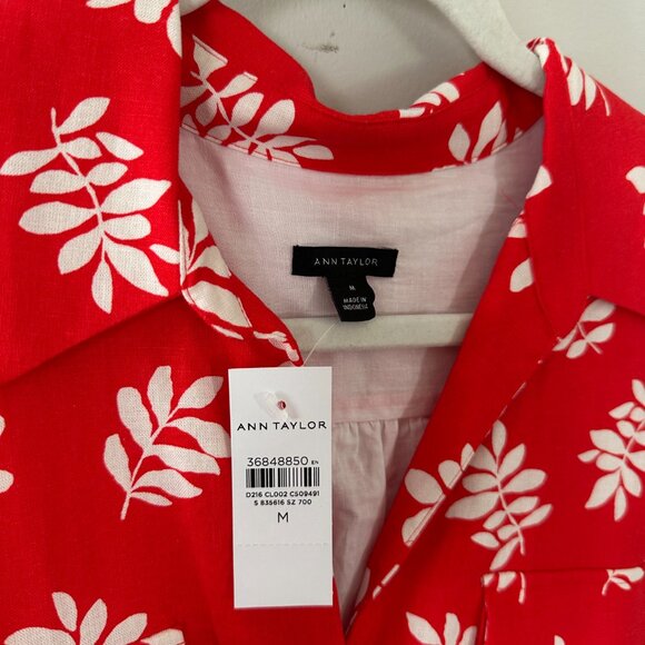 Ann Taylor Dress - NWT - Size M - Fully Lined - Picture 2 of 5